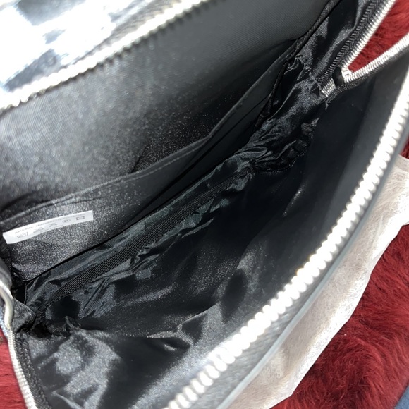 NEW Grey Black Sling Crossbody Purse Checkered Backpack Bag faux leather - Picture 6 of 6